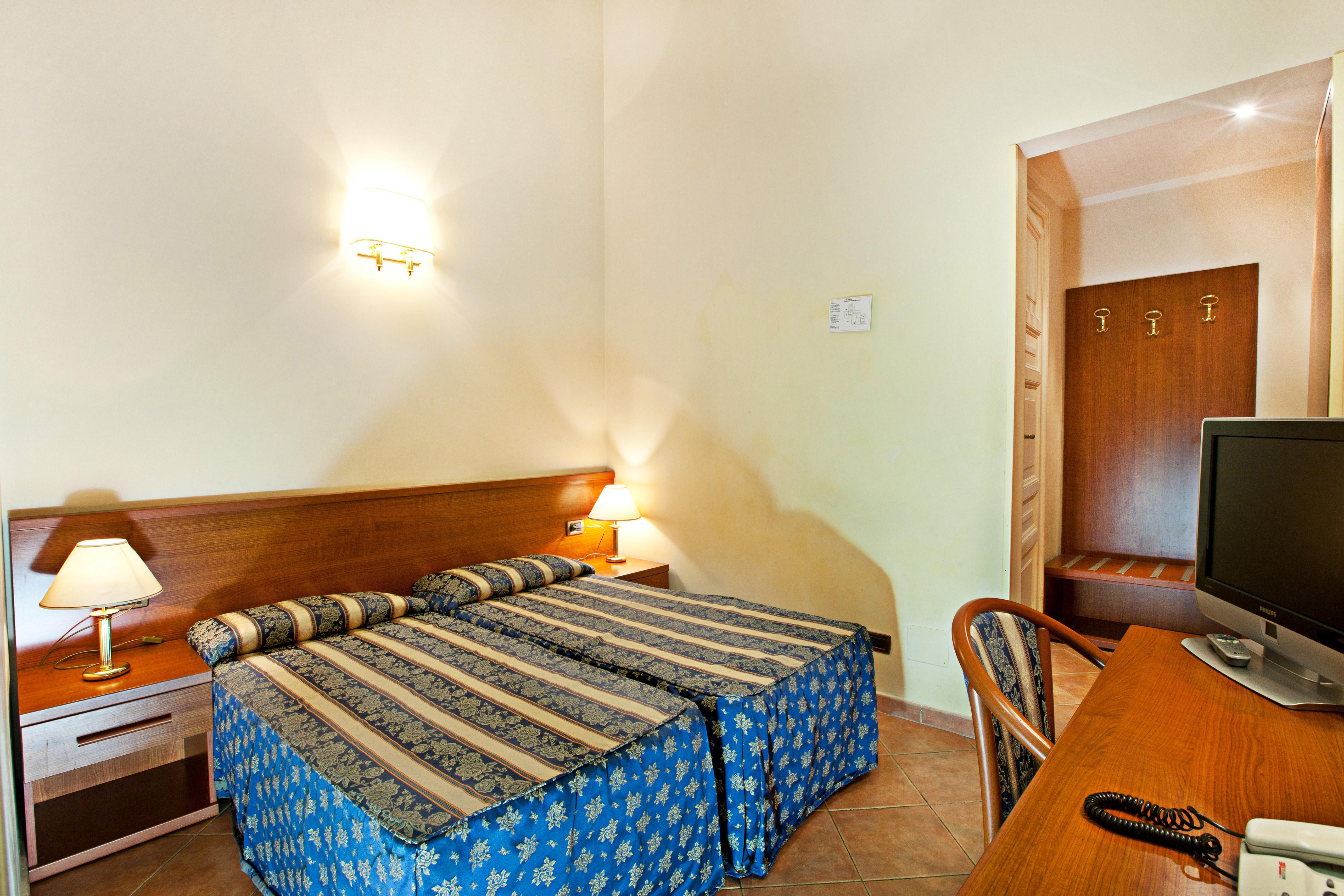 רומא Hotel Augustea מראה חיצוני תמונה
