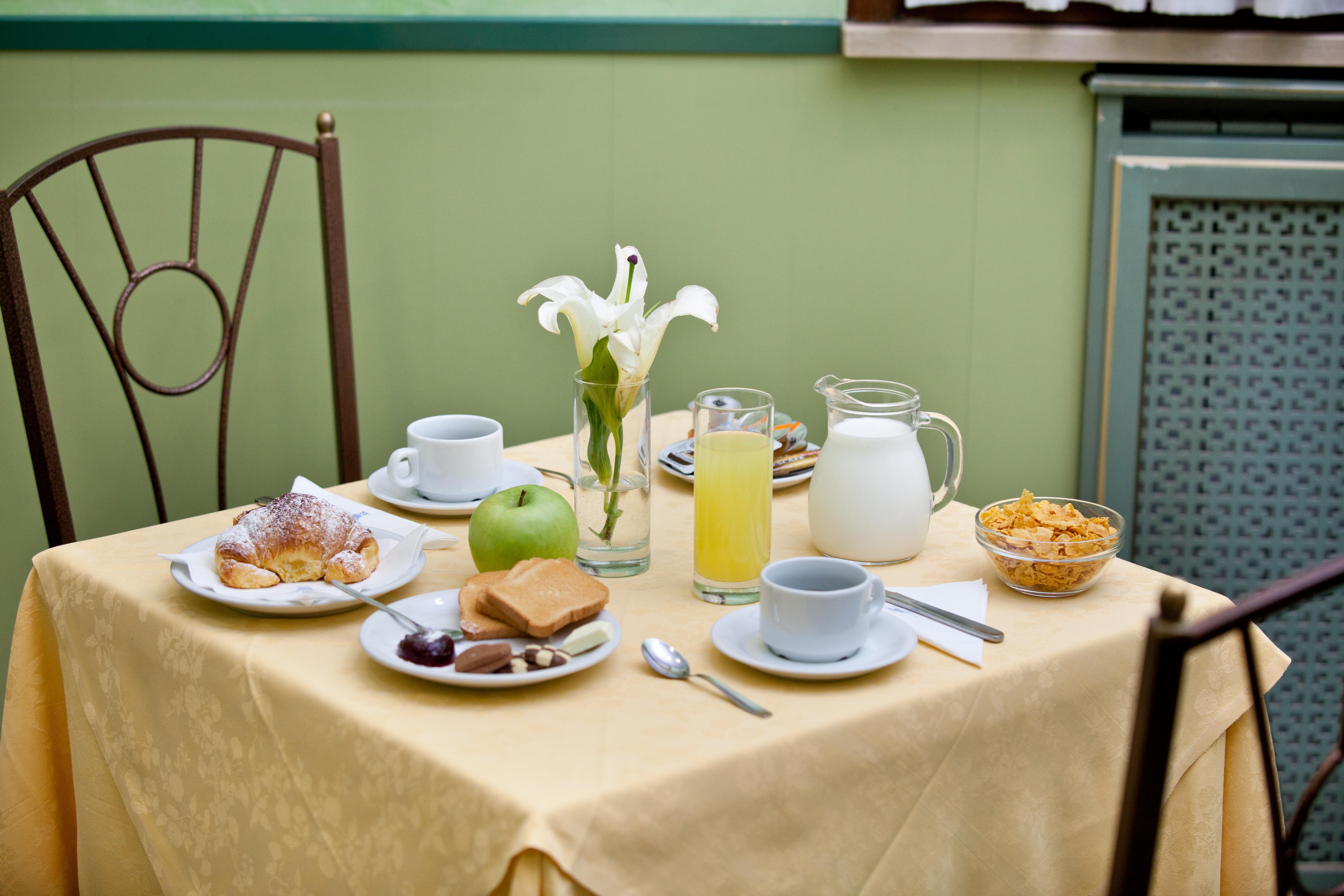 רומא Hotel Augustea מראה חיצוני תמונה
