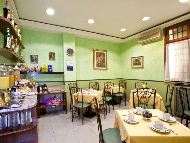 רומא Hotel Augustea מראה חיצוני תמונה