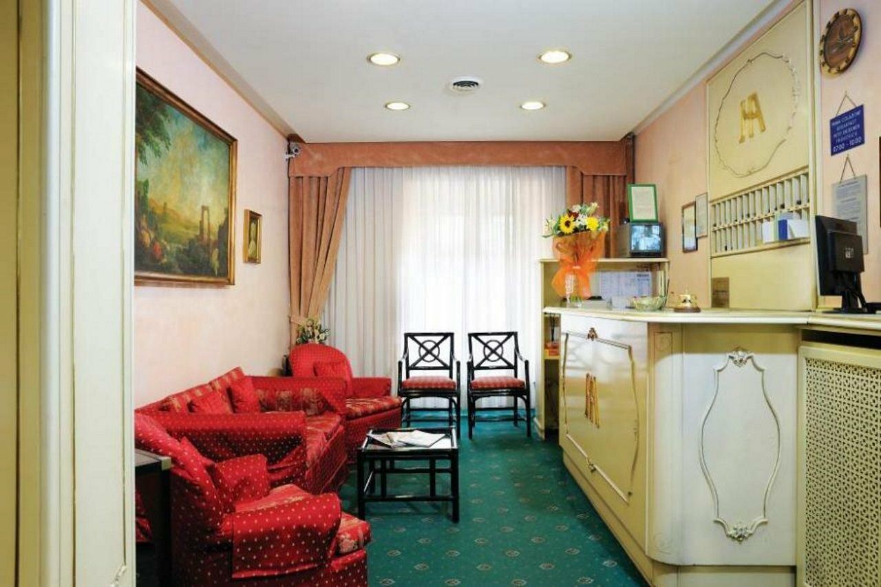 רומא Hotel Augustea מראה חיצוני תמונה
